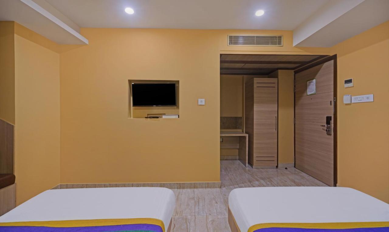Hotel Treebo Fourth Avenue à Chennai Extérieur photo