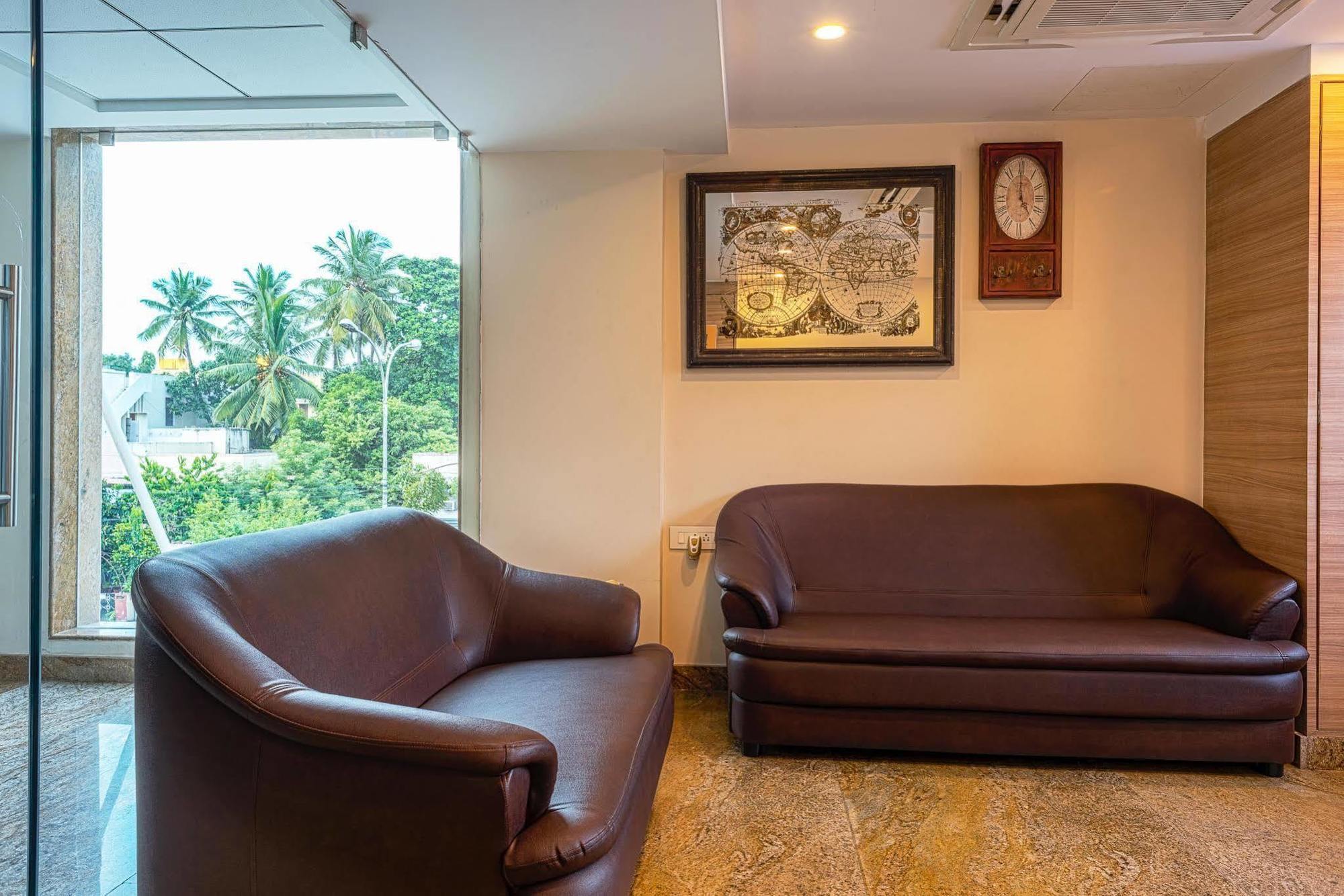 Hotel Treebo Fourth Avenue à Chennai Extérieur photo