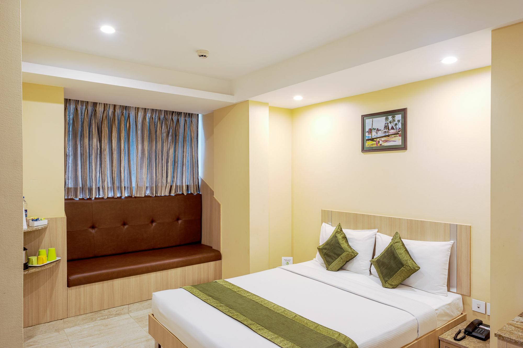 Hotel Treebo Fourth Avenue à Chennai Extérieur photo